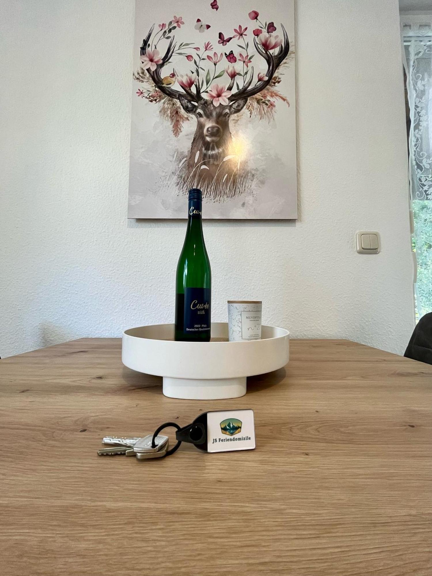 Apartment Wanderkoenig Mit Terrasse *